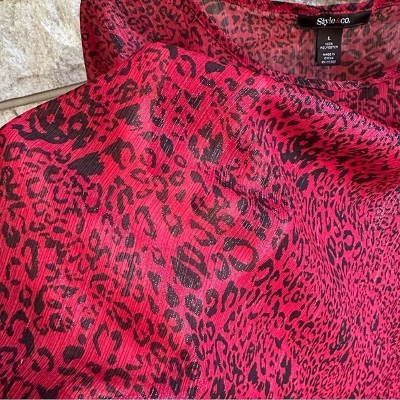 Style & Co red black animal print sheer blouse large - Picture 4 of 7
